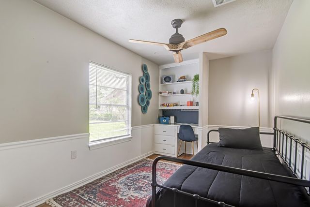 2508 W Elvinta Street, Baytown, TX 77520