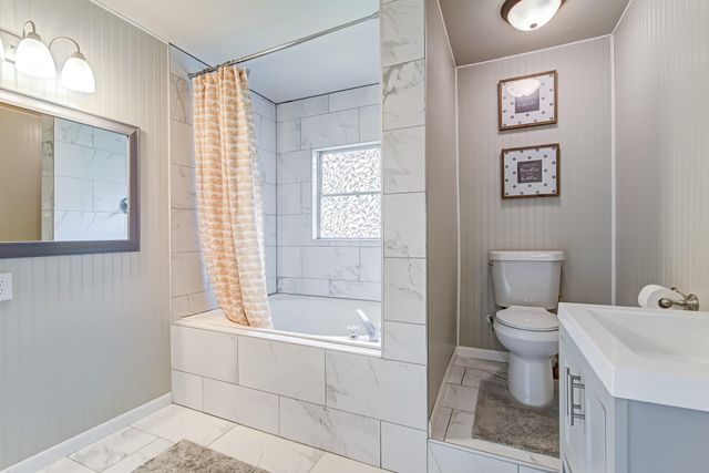 2508 W Elvinta Street, Baytown, TX 77520