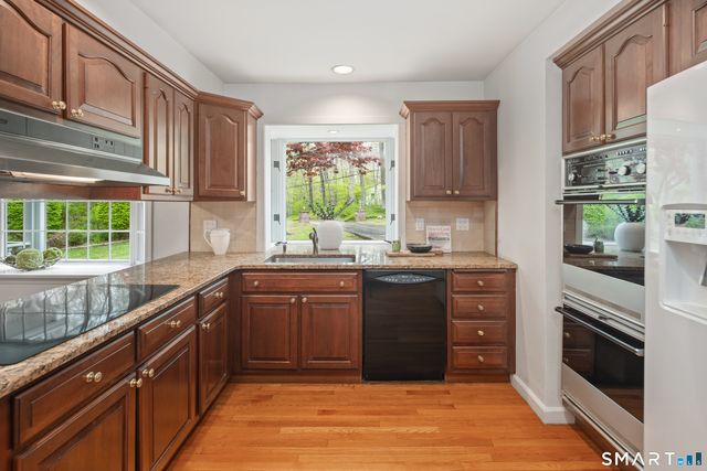 224 Marvin Ridge Road, New Canaan, CT 06840