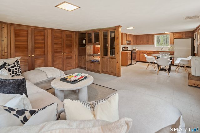 224 Marvin Ridge Road, New Canaan, CT 06840