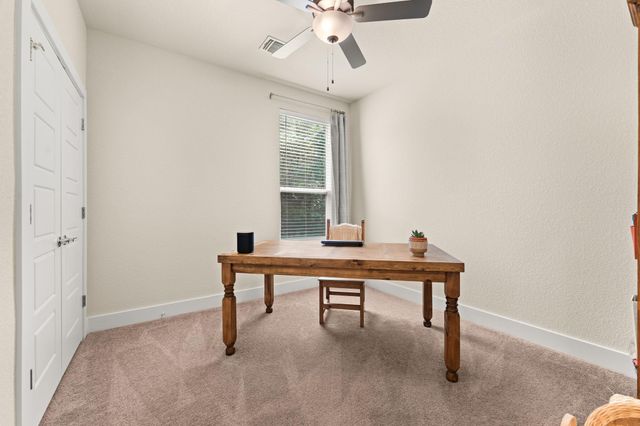 1717 Roseburg DR, Austin, TX 78754