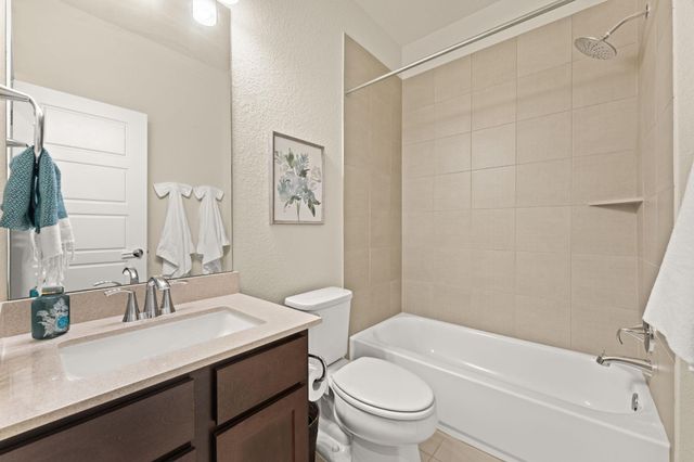 1717 Roseburg DR, Austin, TX 78754