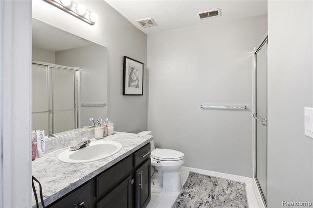 13169 Canopy Drive, Sterling Heights, MI 48313
