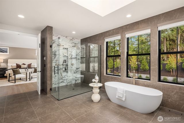 4652 143rd Place NE, Bellevue, WA 98005