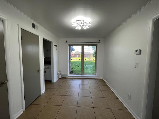 1605 SW 64th Street, Oklahoma City, OK 73159