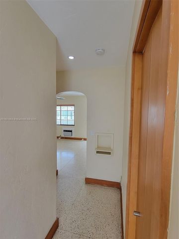 7400 Harding Ave 15, Miami Beach, FL 33141