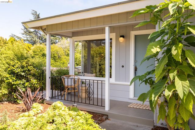7232 Lincoln Ave, El Cerrito, CA 94530