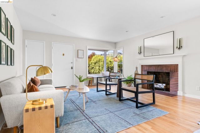 7232 Lincoln Ave, El Cerrito, CA 94530