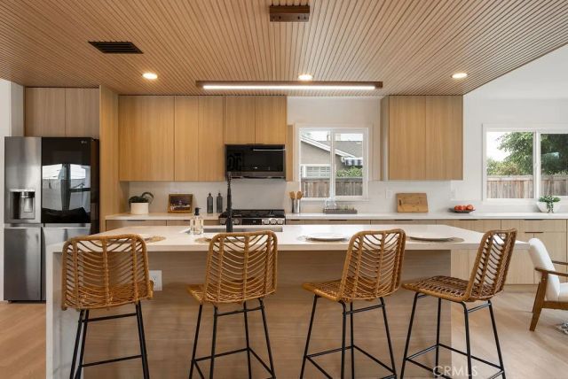 2871 W Tyler Avenue, Anaheim, CA 92801