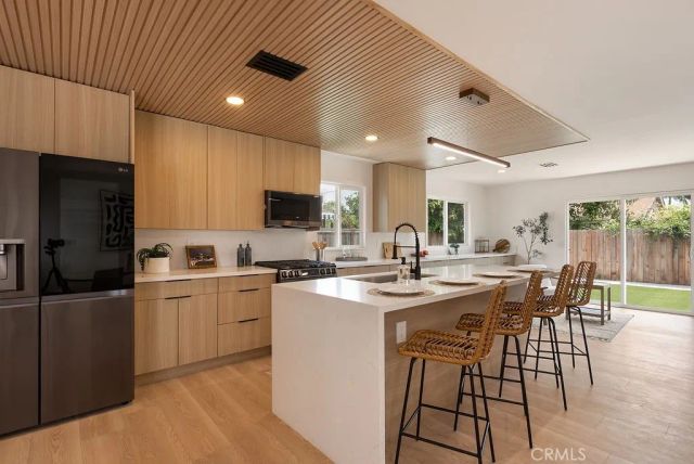 2871 W Tyler Avenue, Anaheim, CA 92801