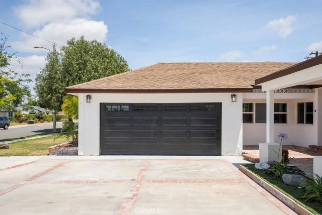 2871 W Tyler Avenue, Anaheim, CA 92801