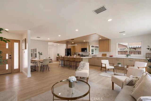 2871 W Tyler Avenue, Anaheim, CA 92801