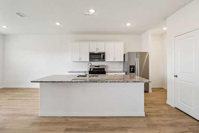 1377 Los Olmos Lane, Crandall, TX 75114