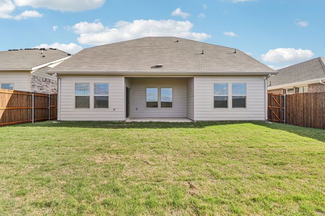 1377 Los Olmos Lane, Crandall, TX 75114