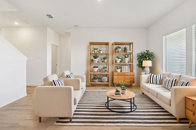 1377 Los Olmos Lane, Crandall, TX 75114