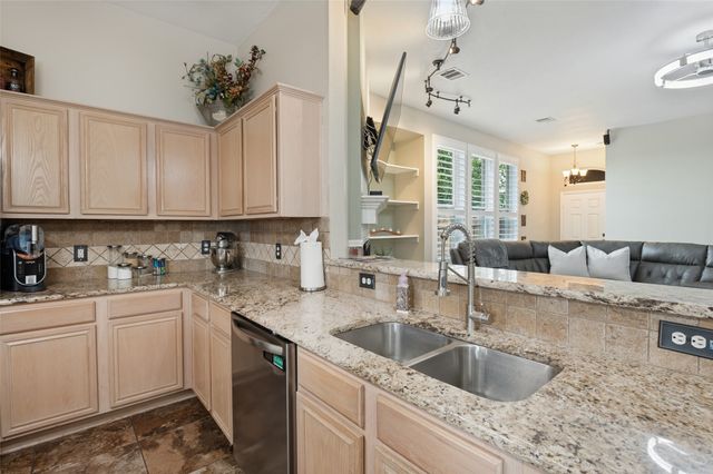 503 Fireside Place, Royse City, TX 75189