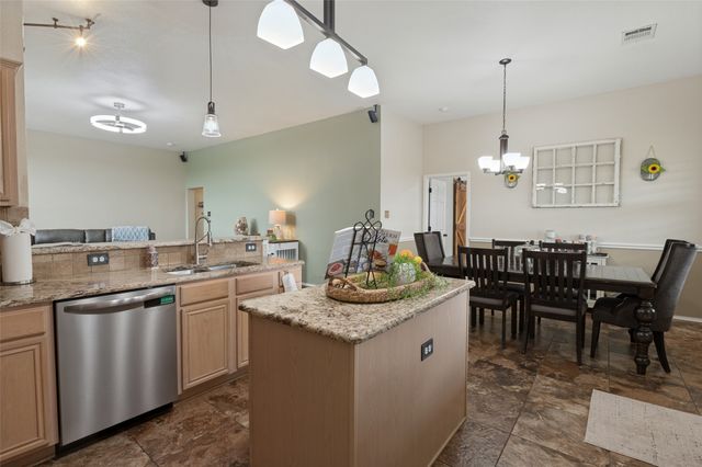 503 Fireside Place, Royse City, TX 75189