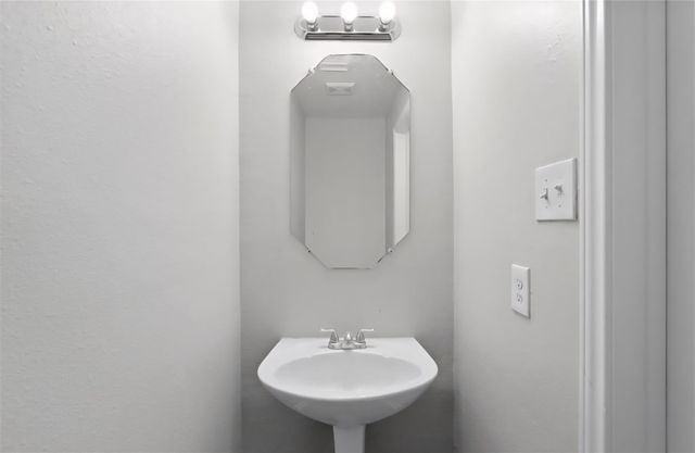 218 Savannah Moss Drive, Richmond, TX 77469