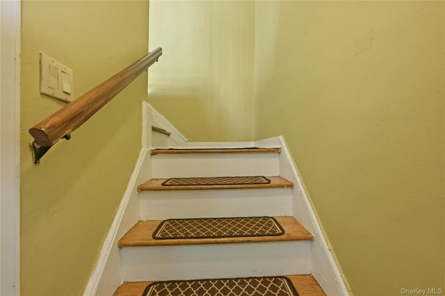 263-33 73rd Avenue 97A72, Glen Oaks, NY 11004