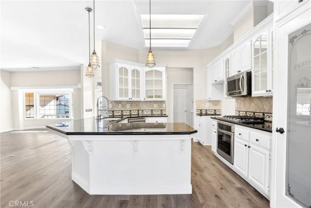 30261 Knight Court, Tehachapi, CA 93561