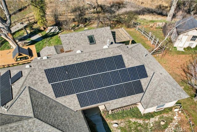 30261 Knight Court, Tehachapi, CA 93561