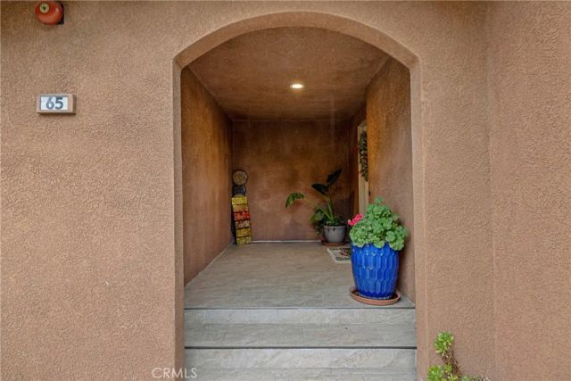 65 Tennessee Street, Redlands, CA 92373