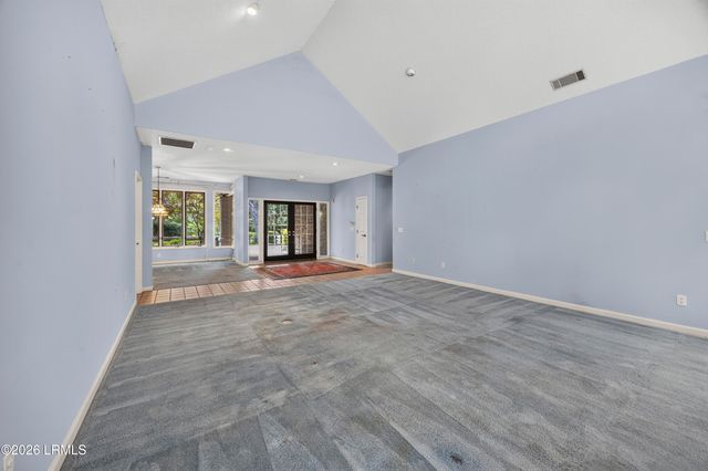 10 Robbers Row, Hilton Head Island, SC 29928