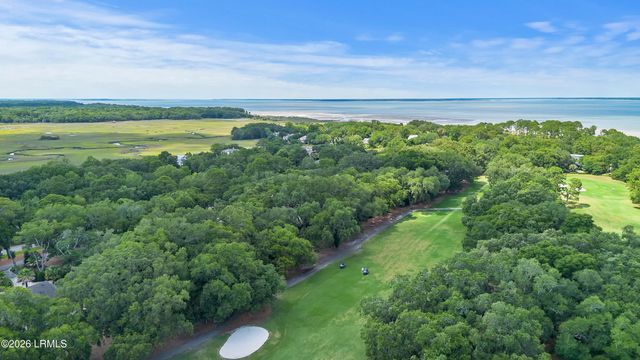 10 Robbers Row, Hilton Head Island, SC 29928