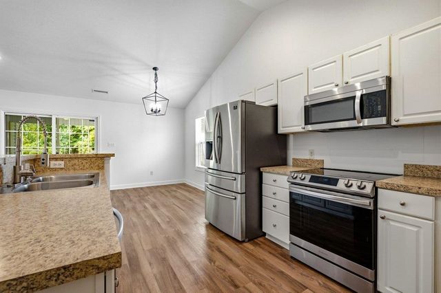 312 Ingonish Ct., Conway, SC 29527
