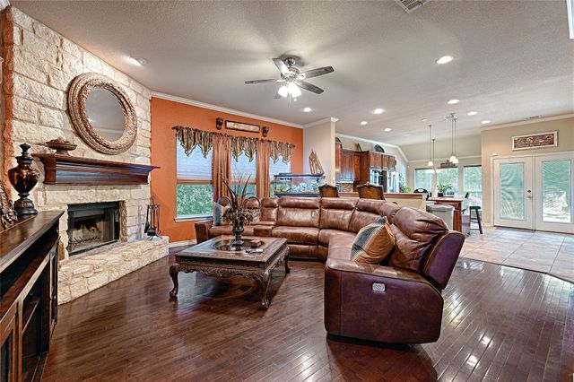 6004 Cedar Glen Court, Grand Prairie, TX 75052