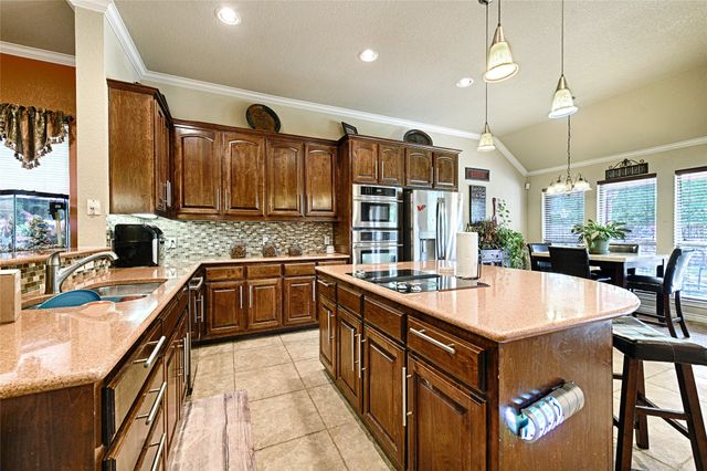 6004 Cedar Glen Court, Grand Prairie, TX 75052