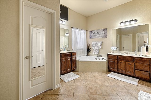 6004 Cedar Glen Court, Grand Prairie, TX 75052