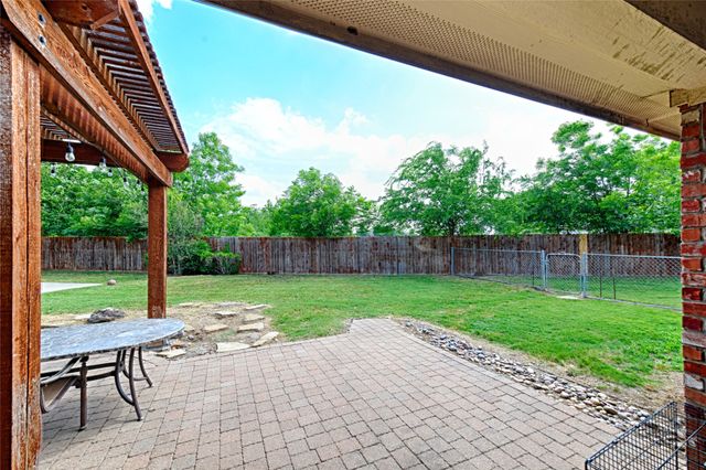 6004 Cedar Glen Court, Grand Prairie, TX 75052