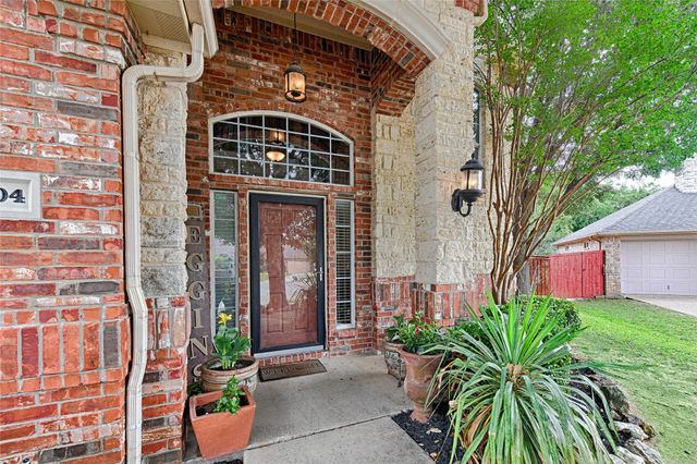 6004 Cedar Glen Court, Grand Prairie, TX 75052