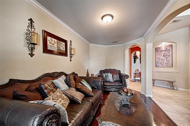 6004 Cedar Glen Court, Grand Prairie, TX 75052