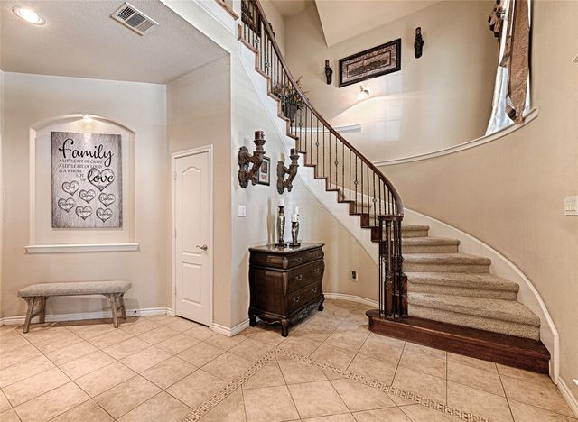 6004 Cedar Glen Court, Grand Prairie, TX 75052