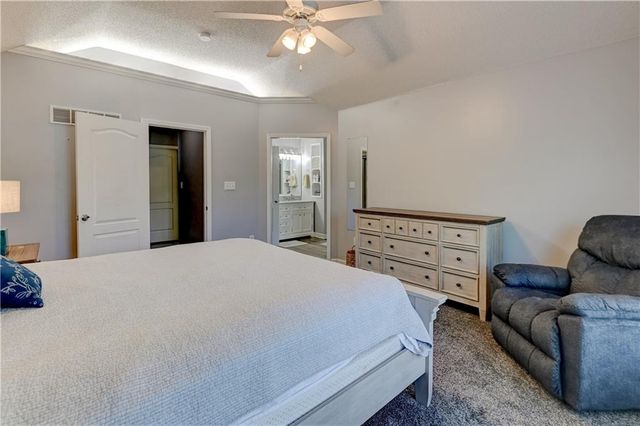 1750 Bridget Place, Liberty, MO 64068