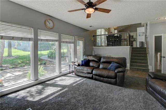 1750 Bridget Place, Liberty, MO 64068