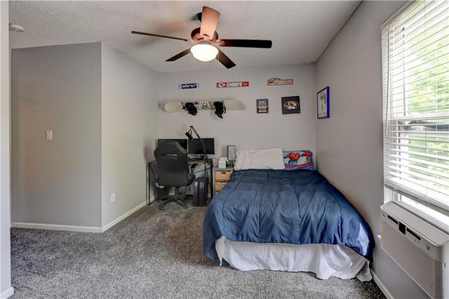 1750 Bridget Place, Liberty, MO 64068
