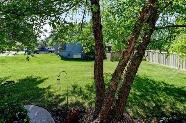1750 Bridget Place, Liberty, MO 64068
