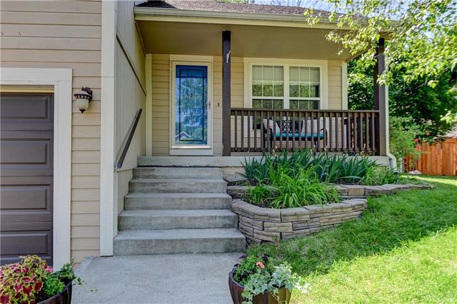 1750 Bridget Place, Liberty, MO 64068