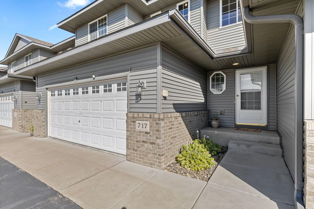 717 Independence Drive NW, Big Lake, MN 55309 — photo 2