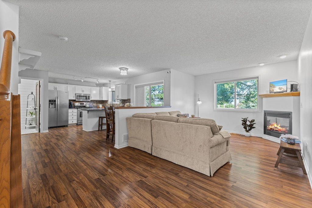 717 Independence Drive NW, Big Lake, MN 55309 — photo 5