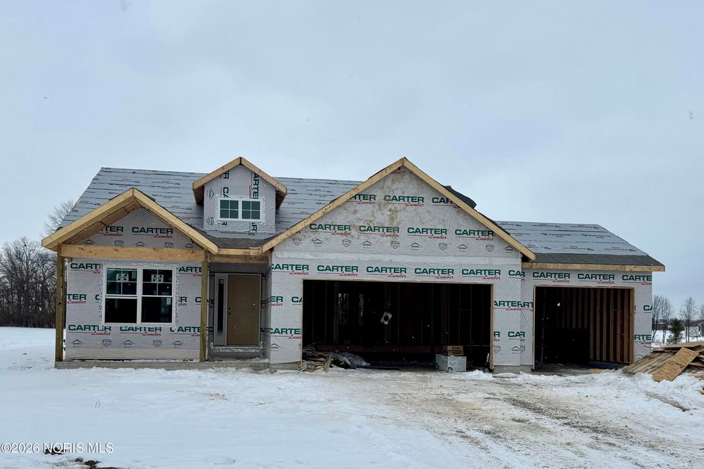 1307 Limerick Lane, Waterville, OH 43566