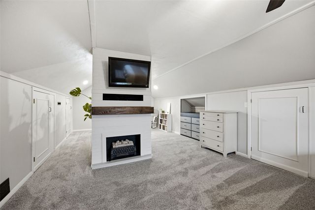 1145 A Avenue, Marion, IA 52302