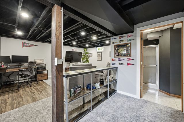 1145 A Avenue, Marion, IA 52302
