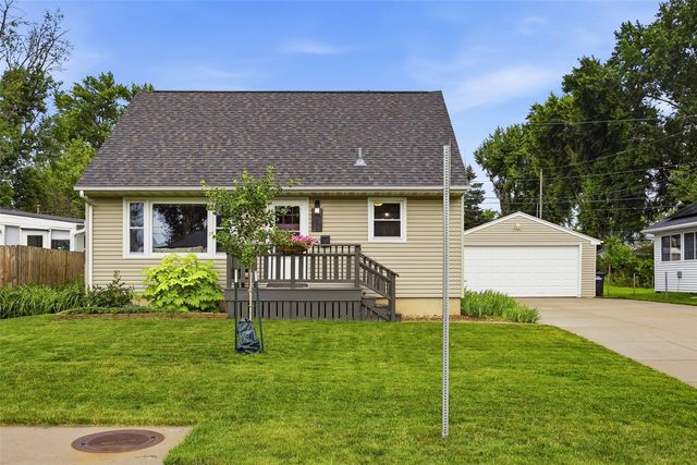 1145 A Avenue, Marion, IA 52302