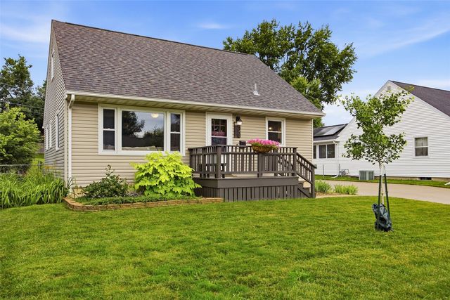 1145 A Avenue, Marion, IA 52302