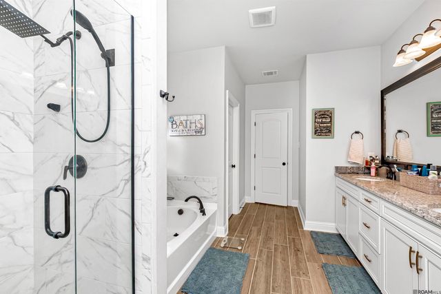 26811 Montbury Dr, Denham Springs, LA 70726