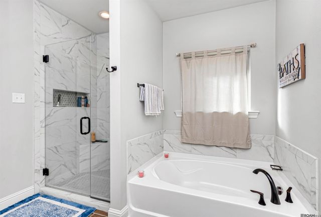 26811 Montbury Dr, Denham Springs, LA 70726